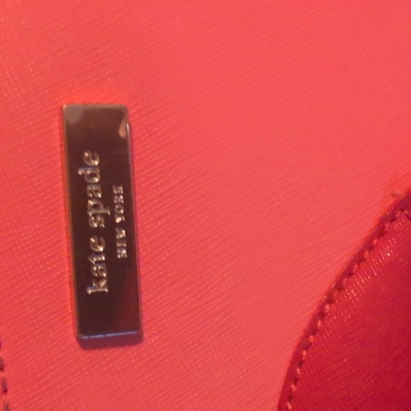 Kate Spade Parrot Crossbody - Picture 2 of 9